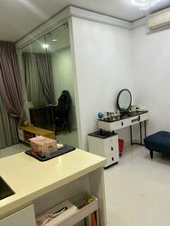 Smart Suites (D14), Apartment #517552511